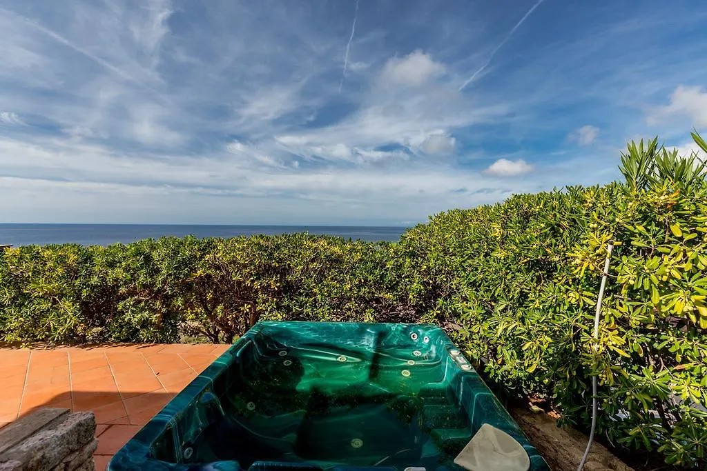 Li Junchi Villa Costa Paradiso Italy