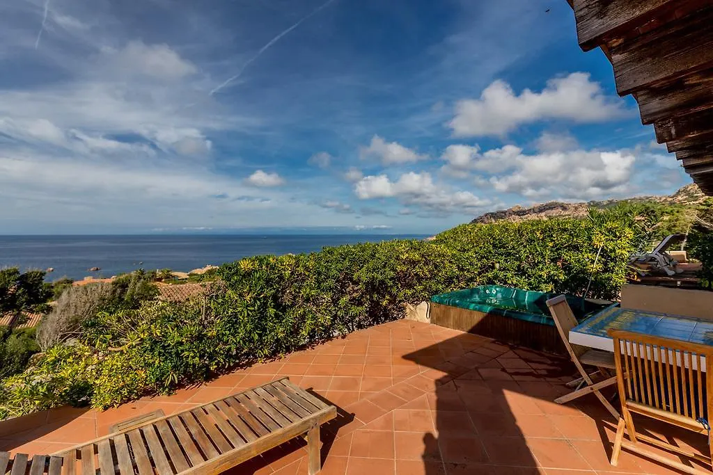Li Junchi Villa Costa Paradiso 0*,