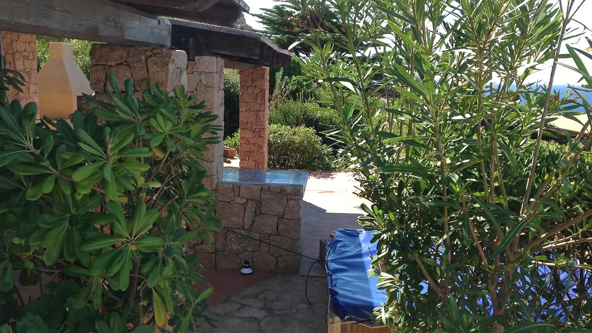 Li Junchi Villa Costa Paradiso Italy
